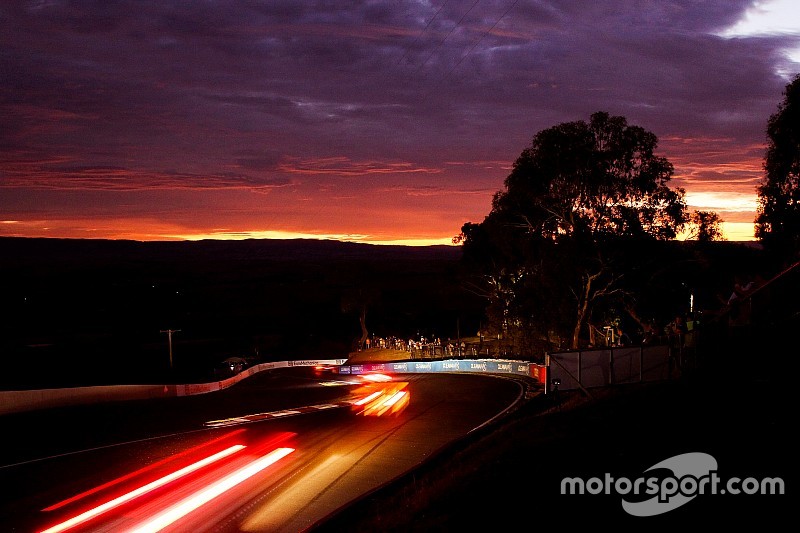 Top 20: Die schönsten Fotos von den 12h Bathurst 2017