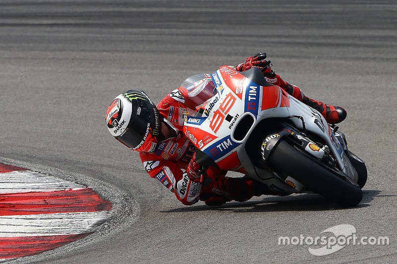 【MotoGP】ドゥカティ「チーム一丸となってロレンソを支援する」