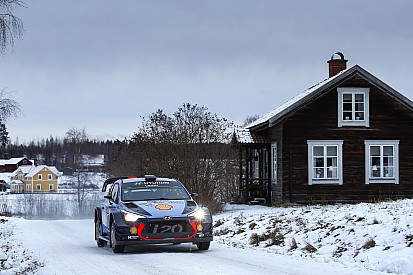 WRC Zweden: Sterke Neuville bouwt solide voorsprong op