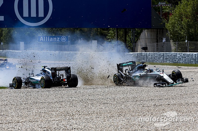 Rosberg "plus agressif" car Hamilton "lui avait marché dessus"