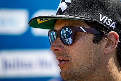 Nelsinho critica comissários por não punirem di Grassi