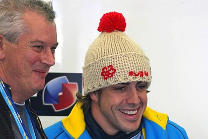 Symonds: "Alonso gyorsabb, mint Senna, de nem olyan csapatjátékos, mint Schumacher"