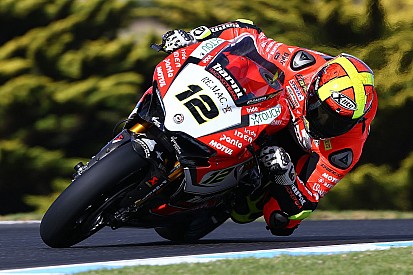 Phillip Island, Day 1: Forés sorprende tutti dopo la pioggia. Melandri 3°
