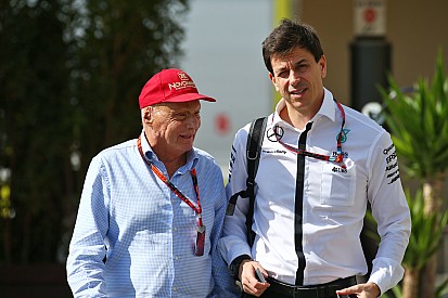 Wolff dan Lauda tetap di Mercedes hingga 2020