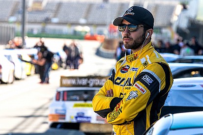 Alon Day torna nella NASCAR Whelen con l'obiettivo del titolo