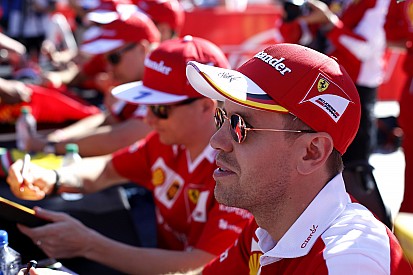 Vettel: Ferrari ile doğru yoldayız
