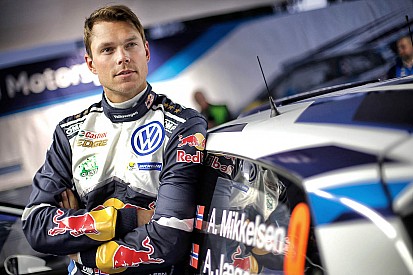 Mikkelsen a pris "un coup de poing dans la figure"
