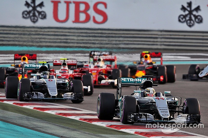 Hamilton berharap prediksi sulitnya menyalip di F1 2017 salah