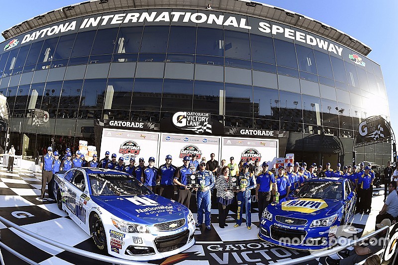 Parrilla de salida de Daytona 500 en fotos