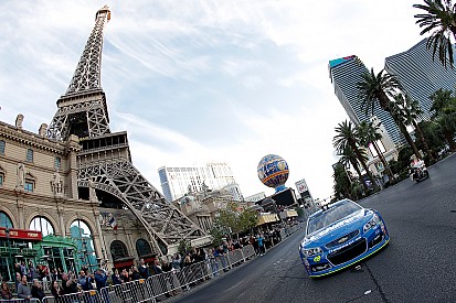 Las Vegas Motor Speedway busca una segunda fecha de NASCAR en 2018