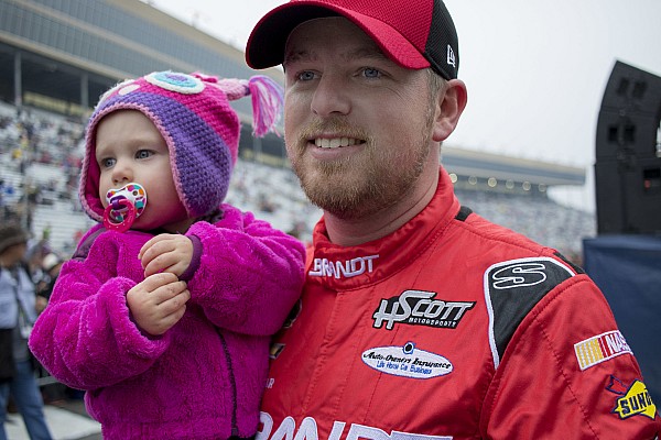 Family kept Justin Allgaier going when winning didn't