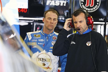 Stewart-Haas Racing apelará la penalización de Phoenix