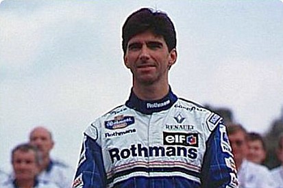 Ezen a napon: Damon Hill mesterhármasa Brazíliában