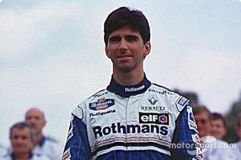 Ezen a napon: Damon Hill mesterhármasa Brazíliában