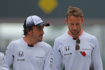 Alonso estuvo en la carrera de Mónaco... ¡por radio!