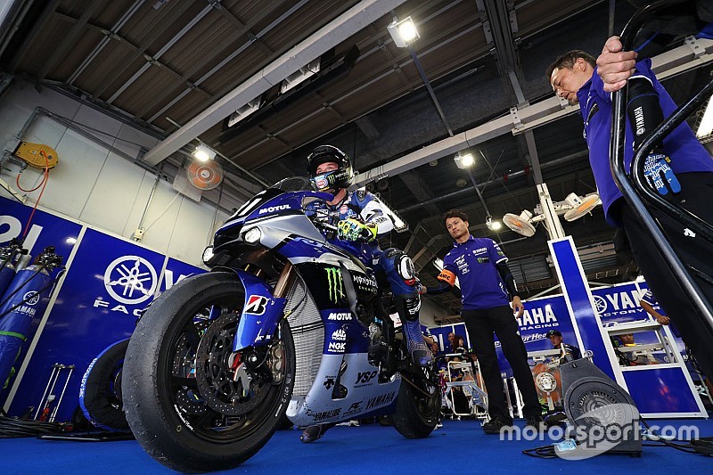 Van der Mark et Lowes au départ des 8 Heures de Suzuka pour Yamaha