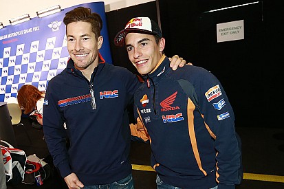 Marquez: Hayden pembalap hebat dan luar biasa