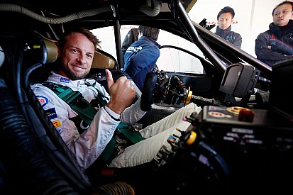 Баттон дебютирует в Super GT на гонке «1000 км Сузуки»