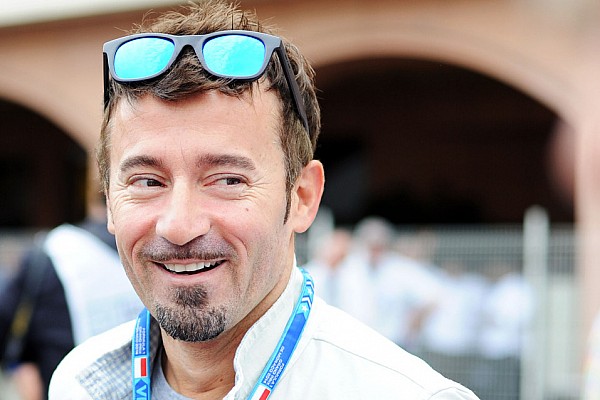 Max Biaggi állapota stabil, de kritikus