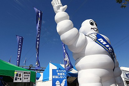 Michelin leva pneus simétricos para a dianteira em Brno