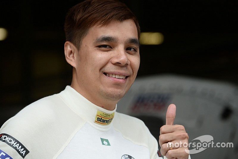 Filipe De Souza sulla terza LADA della RC Motorsport in Cina e Giappone