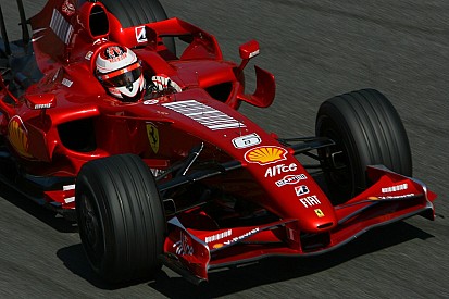 Título, demissão e recorde: a história de Kimi na Ferrari