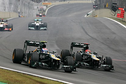 VÍDEO: Confira tour na fábrica abandonada da Caterham
