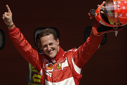 VÍDEO: Ferrari homenageia Schumacher em celebração