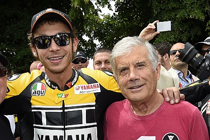Agostini: "Se Rossi si sente bene, perché non dovrebbe correre?"