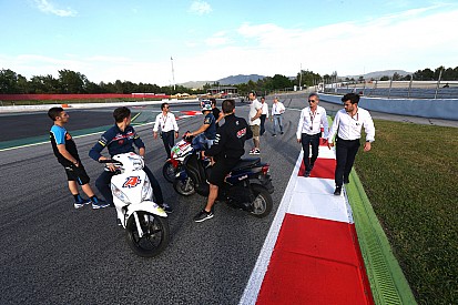 MotoGP-rijders stemmen in met terugkeer van veelbesproken bocht 12 in Barcelona