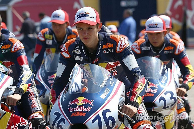 Юрченко включили в заявочный лист Moto3 на сезон-2018