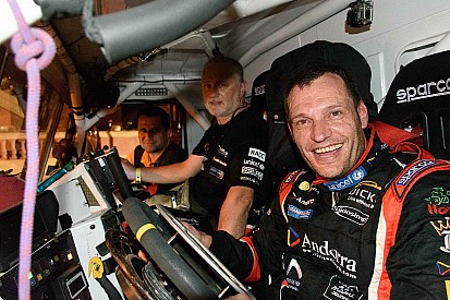 Albert Llovera se queda fuera del Dakar 2018