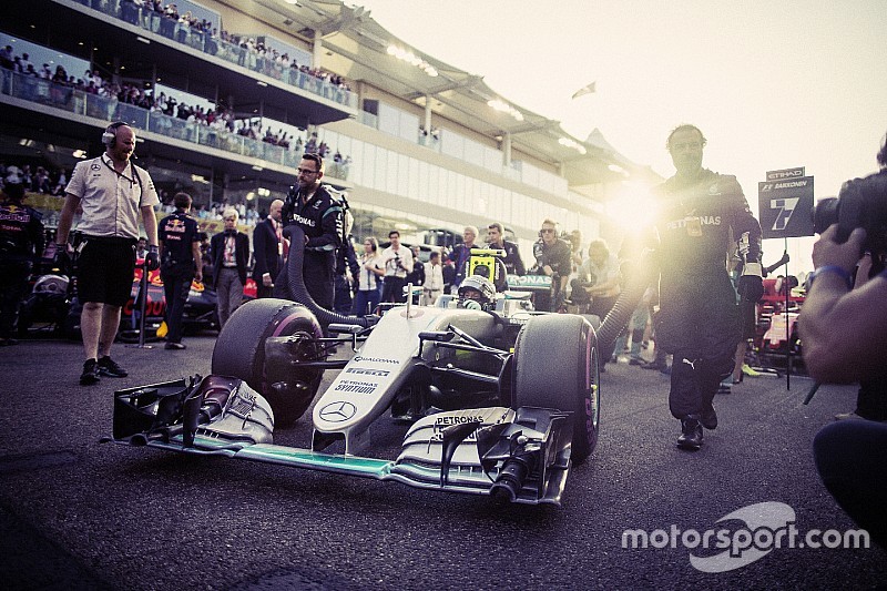 Rosberg: "Decidi me aposentar pouco antes da última corrida"
