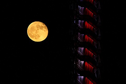 Ferrari y McLaren han "llegado" ya a la luna en un F1