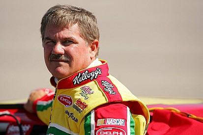 Donnie Allison, Terry Labonte headline 2018 NMPA Hall of Fame class