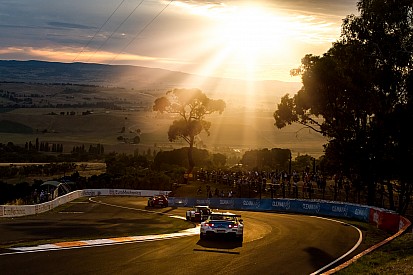 12h Bathurst 2018: Starterliste mit 60 Autos