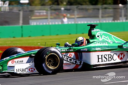 Босс McLaren сравнил проблемы Honda с провалом Jaguar в Ф1