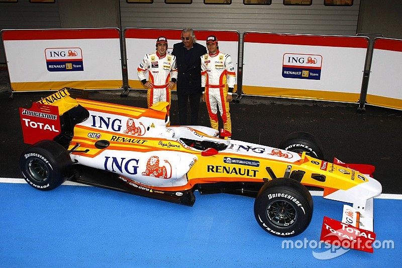 Tarihte bugün: Renault R29 ve Williams FW31'in lansmanı