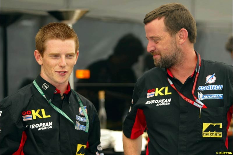 Anthony Davidson, Minardi, with Paul Stoddard, Minardi Team Owner. Hungarian Grand Prix, Budapest, Hungary, August 15th 2002.