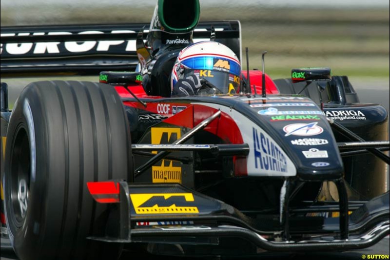 Anthony Davidson, Minardi, during Qualifying, Hungarian Grand Prix, Budapest, August 17 2002.