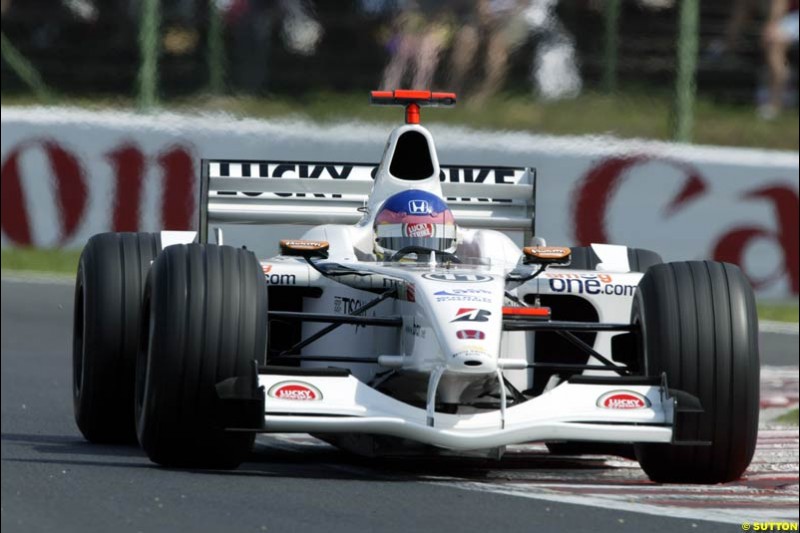 Jacques Villeneuve, British American Racing, during Qualifying, Hungarian Grand Prix, Budapest, August 17 2002.