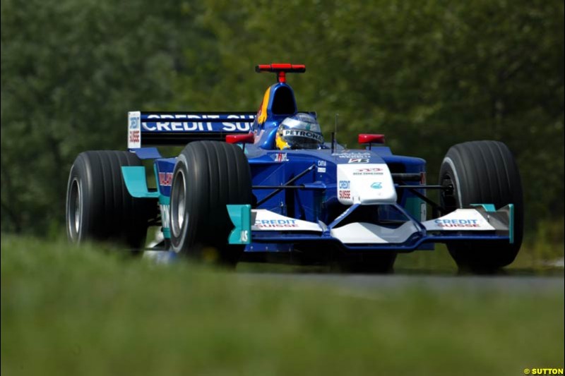 Nick Heidfeld, Sauber, during Saturday free practice, Hungarian Grand Prix, Budapest, August 17 2002.