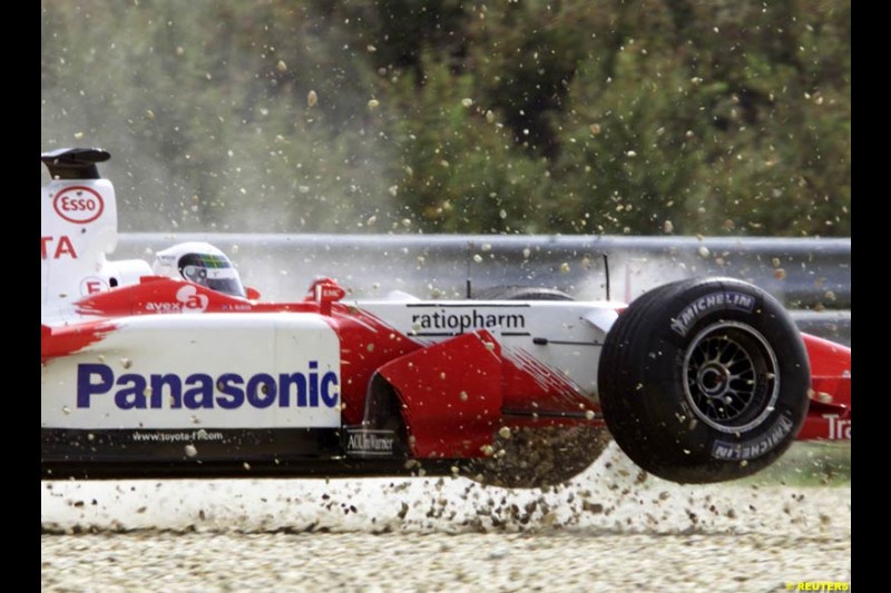 Allan McNish. Toyota, during Saturday free practice, Hungarian Grand Prix, Budapest, August 17 2002.