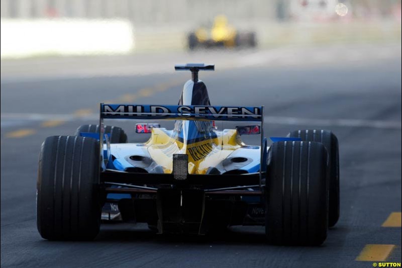 A Reanult during Saturday Free Practice. Italian Grand Prix, Monza, Italy. September 14th 2002.