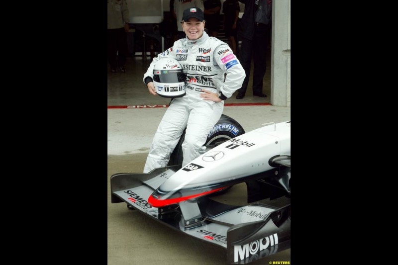 Sarah Fischer in a McLaren demo. Friday Free Practice, United States GP, Indianapolis, September 27th 2002.