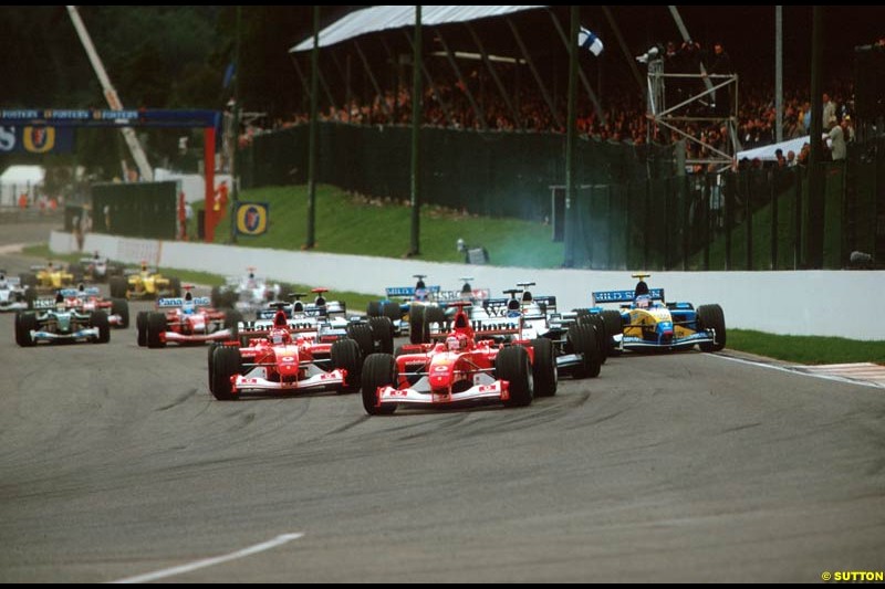 The start of the Belgian Grand Prix, Round 14.