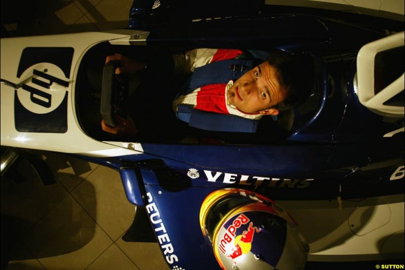 Vitantonio Liuzzi Seat Fitting, Williams Factory, Grove, England, 6 November 2002.