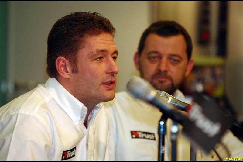 Minardi Team owner Paul Stoddard announces Jos Verstappen will drive for the team in 2003. Dordrecht, The Netherlands. January 9th 2003.