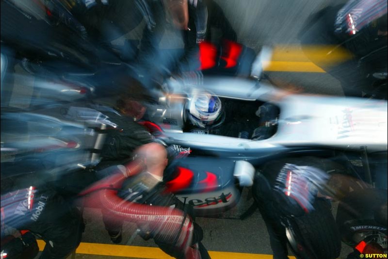 Kimi Raikkonen, McLaren, at the Circuit de Catalunya. Formula One Testing, Barcelona, Spain, 4 February 2003.
