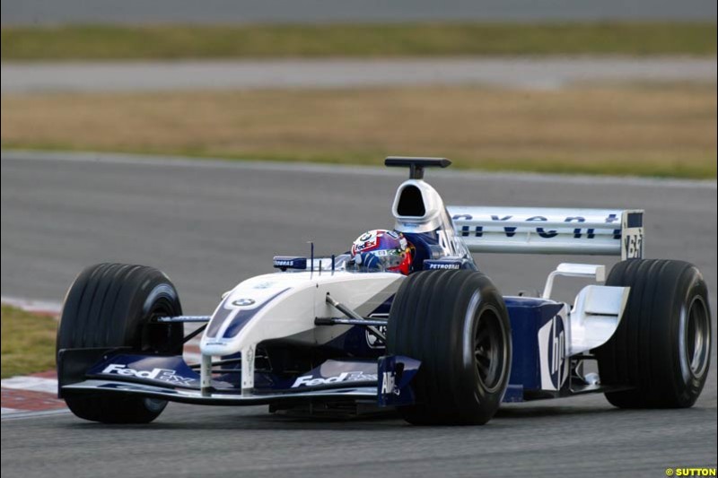 Juan Pablo Montoya, Williams FW25, at the Circuit de Catalunya. Formula One Testing, Barcelona, Spain, 4 February 2003.